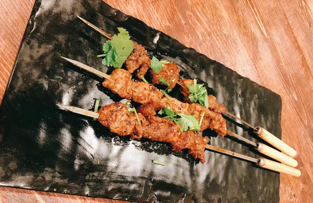 木屋烧烤 - 烤牛肉串